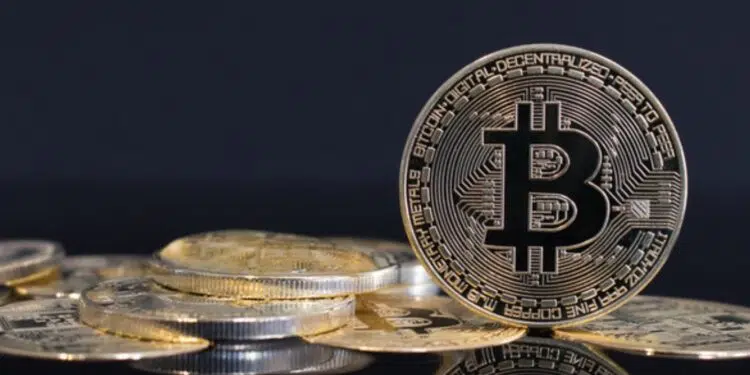 Bitcoin arriba de USD 126.000